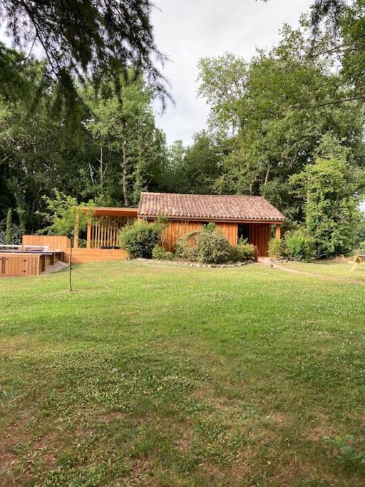Lodge La Courrege Larche  Extérieur photo